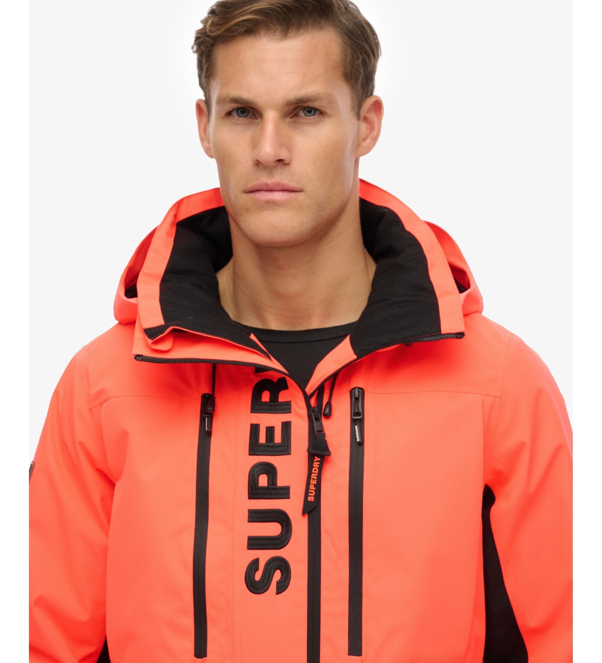 Superdry für Herren. MS110191A Jacke Ultimate Freestyle Koralle (XL), Draußen, Recyceltes Polyester